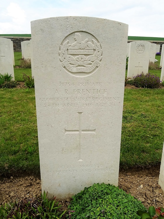 grave for ar prentice