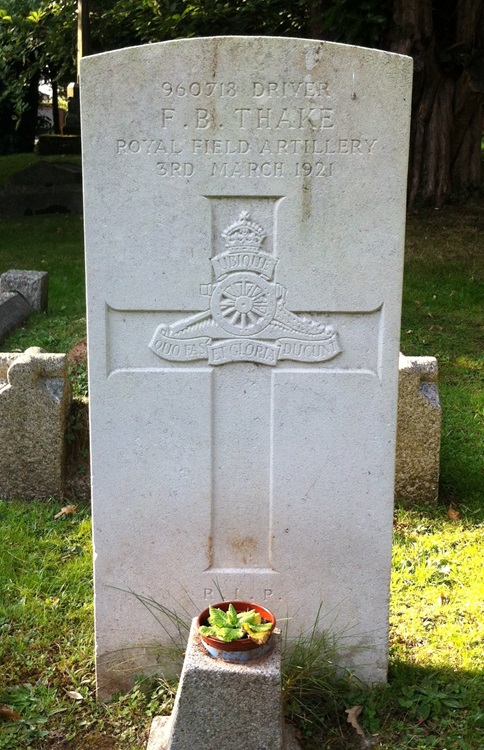 grave for fb thake