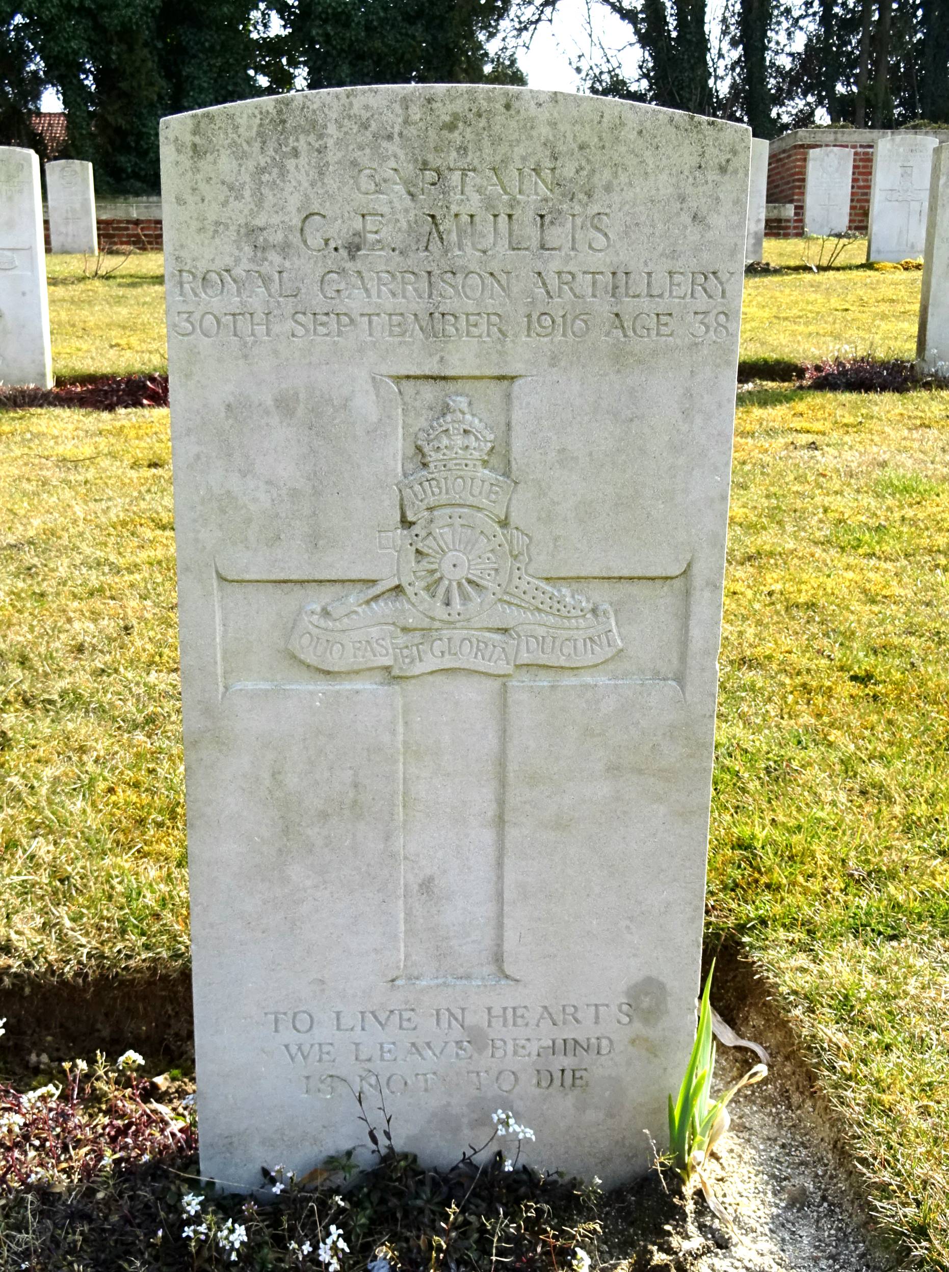 grave for ge mullis