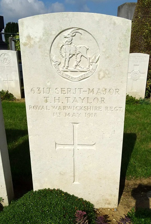grave for th taylor